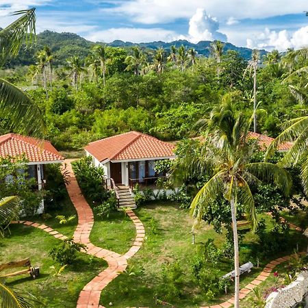 Island View Beachfront Resort 安达 外观 照片