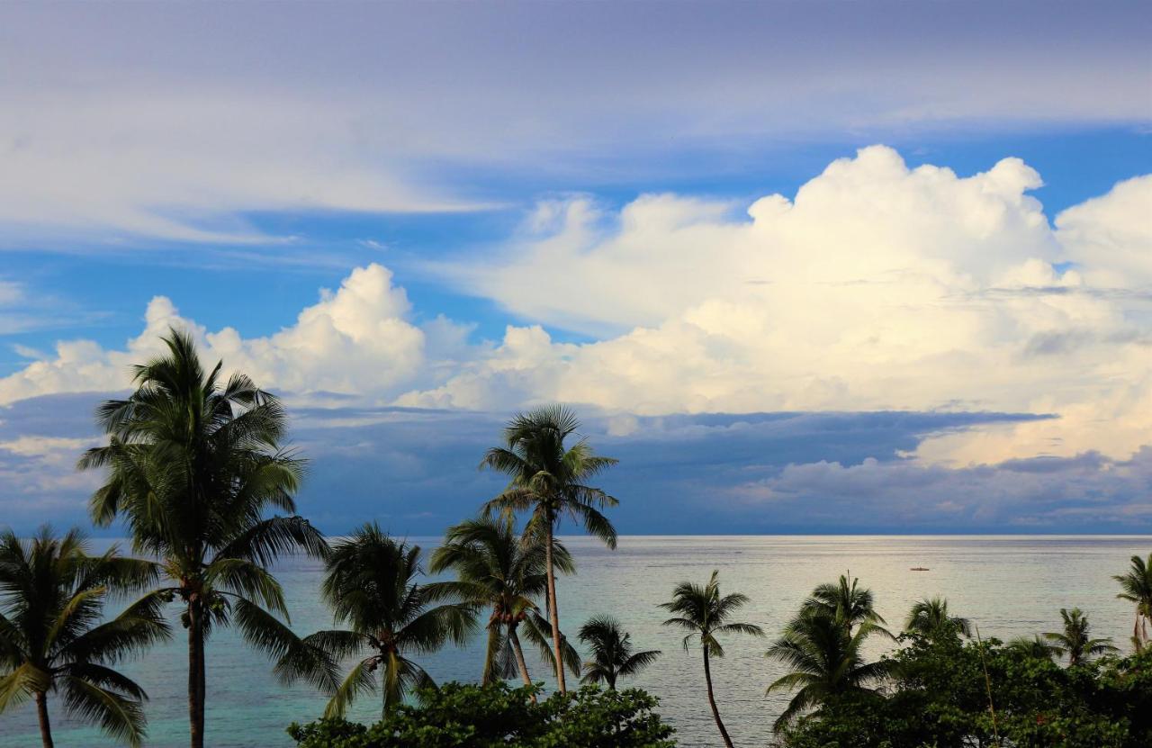 Island View Beachfront Resort 安达 外观 照片