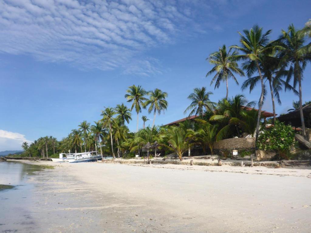 Island View Beachfront Resort 安达 外观 照片